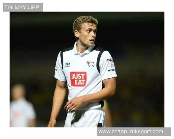 曼联正式签约德比郡青年队16岁门将查理哈迪开启新篇章