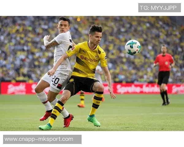 德甲精彩对决多特蒙德强势击败法兰克福展现冠军实力